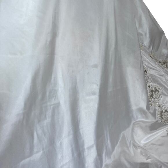 Mori Lee Ivory Wedding Dress with 5' train - Womens Size 8 - Bridal Gown - Picture 10 of 12